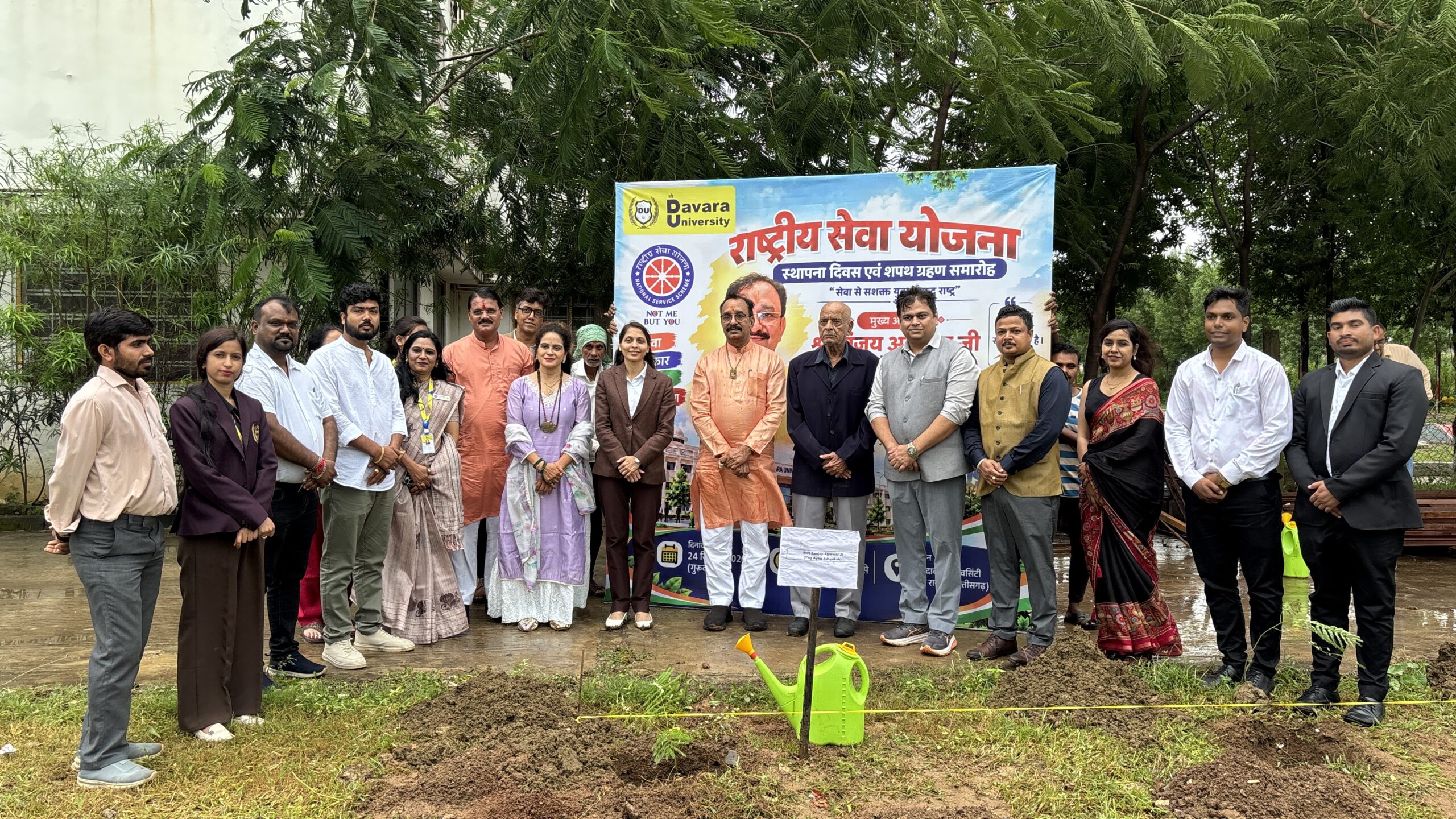 Shri Davara University Organizes NSS Establishment Day & Oath Taking Ceremony